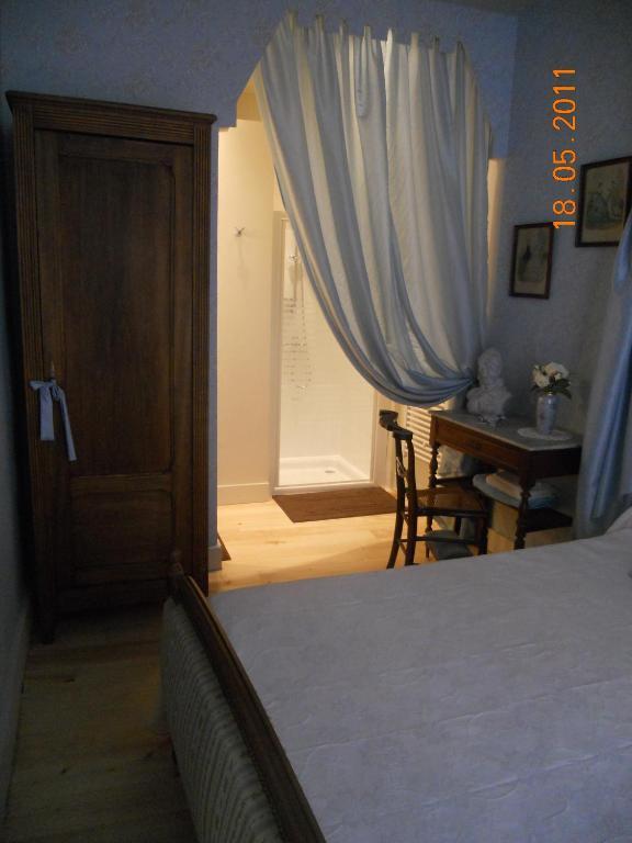 Les Drapiers De Villenouvelle Montauban Rom bilde